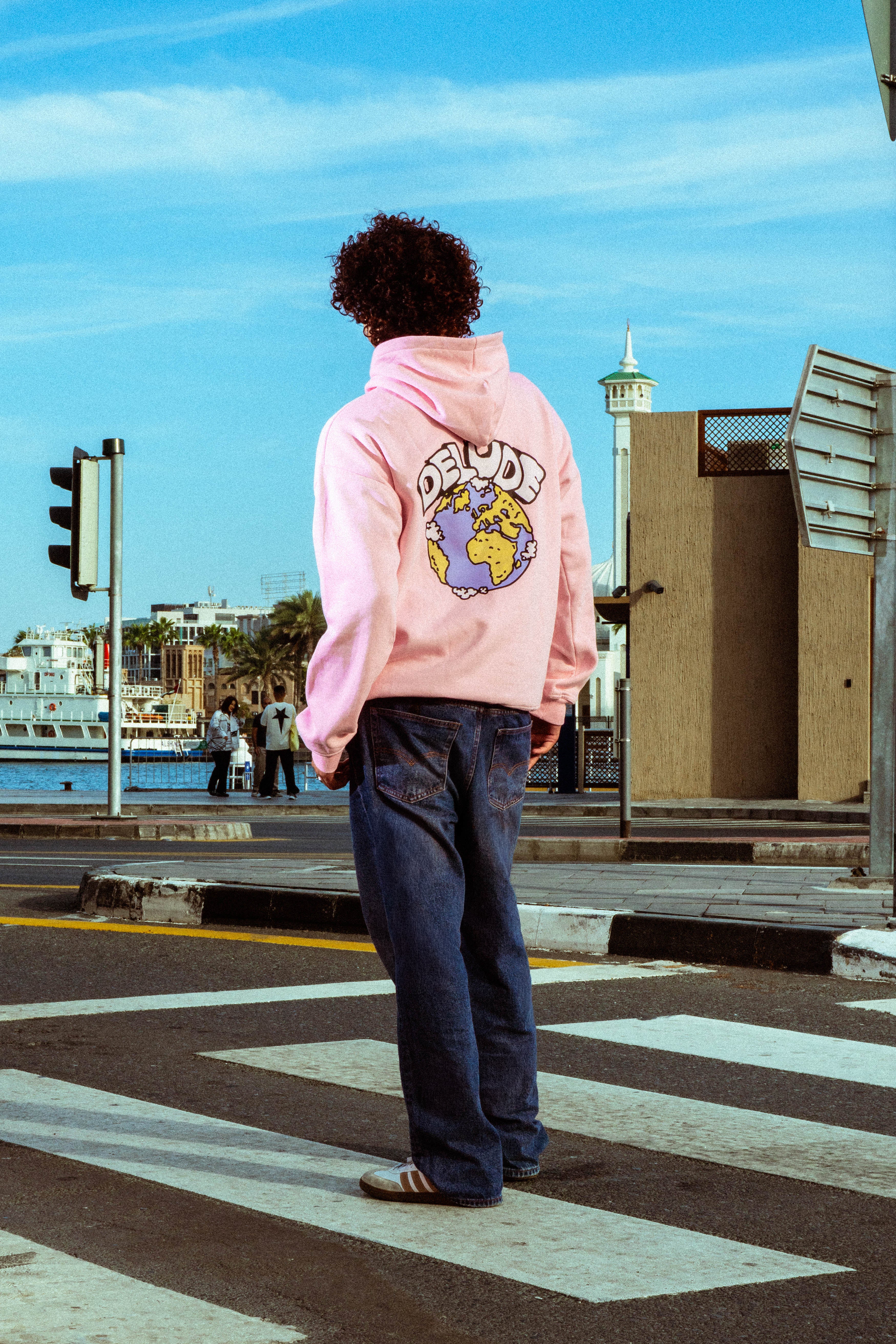 The Globe "Baby Pink"